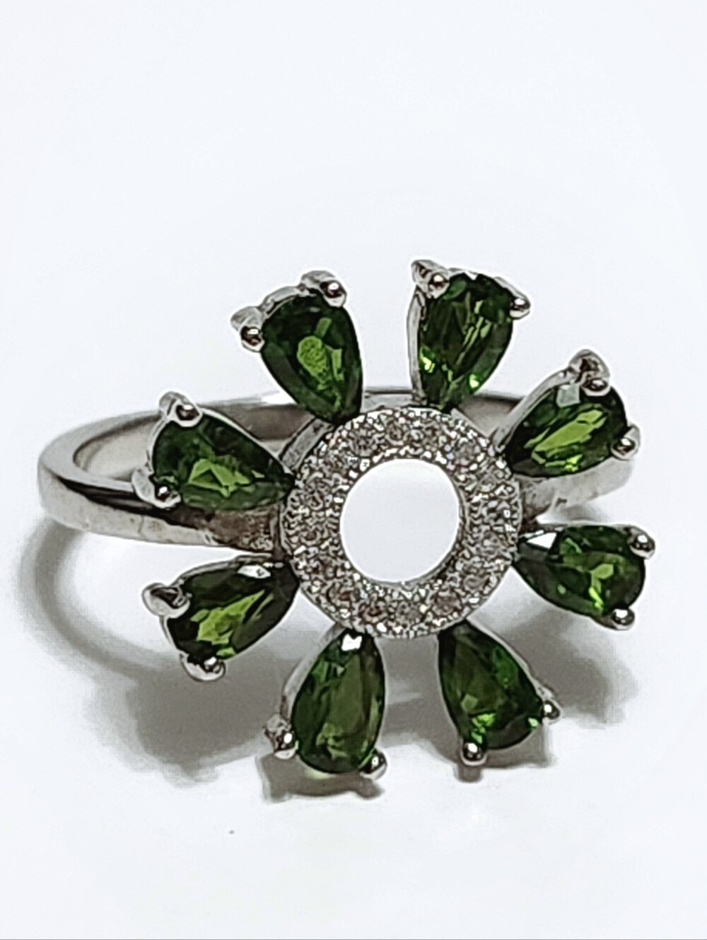 2.0 ctw Chrome Diopside Halo Sterling Silver Floral Pavé Accents Ring size 7.5 - Picture 6 of 12
